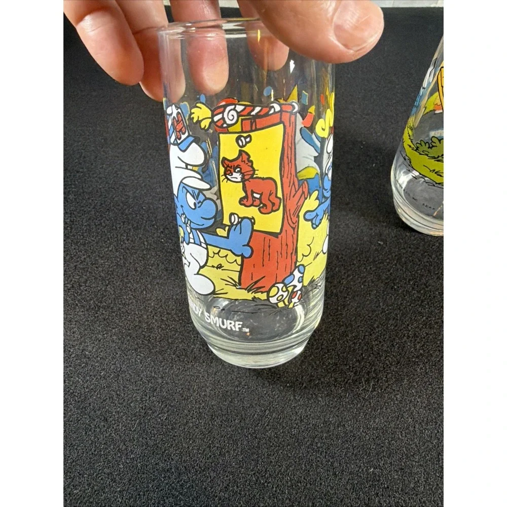 Vintage 1983 Smurfs Glasses Handy Smurf Grouchy Smurf Wallace Berrie Set‎ of 2